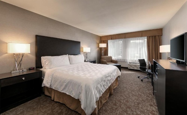 Holiday Inn West Covina Hotel image 15